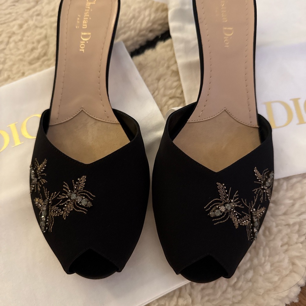 DIOR Embroidered Floral Mules / Slides - NIB